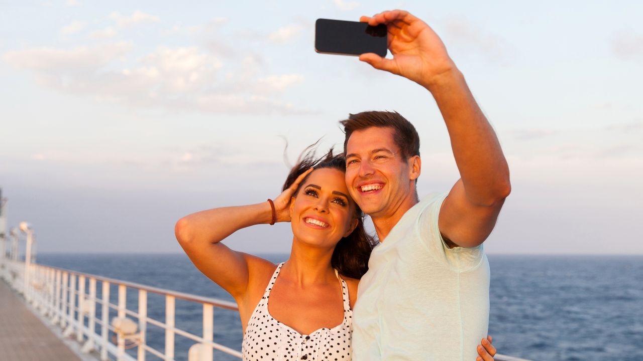 Tech for cruise A true game-changer (couple photo cruise)